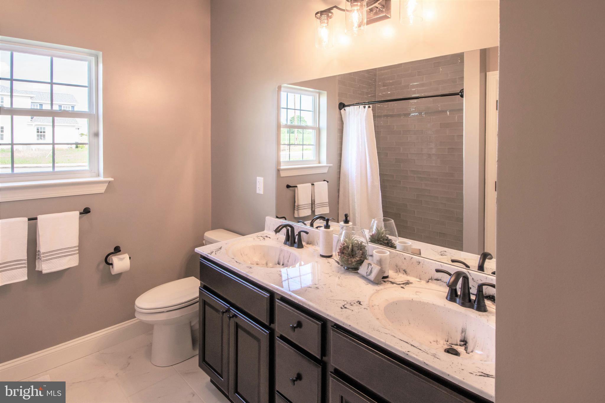 MEADOW LANE FARMS - Residential