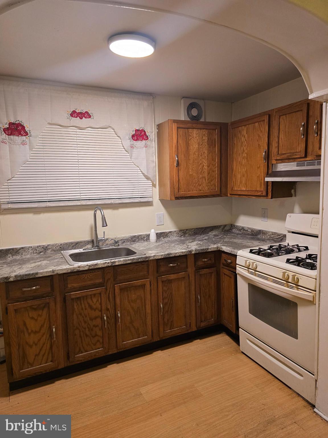 ALLEGHENY WEST - Residential Lease