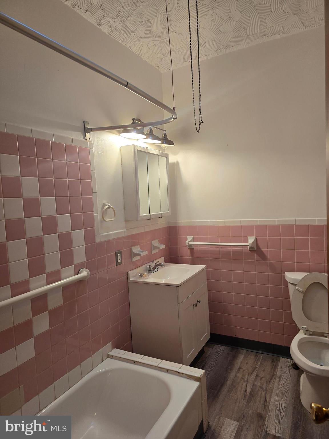 ALLEGHENY WEST - Residential Lease