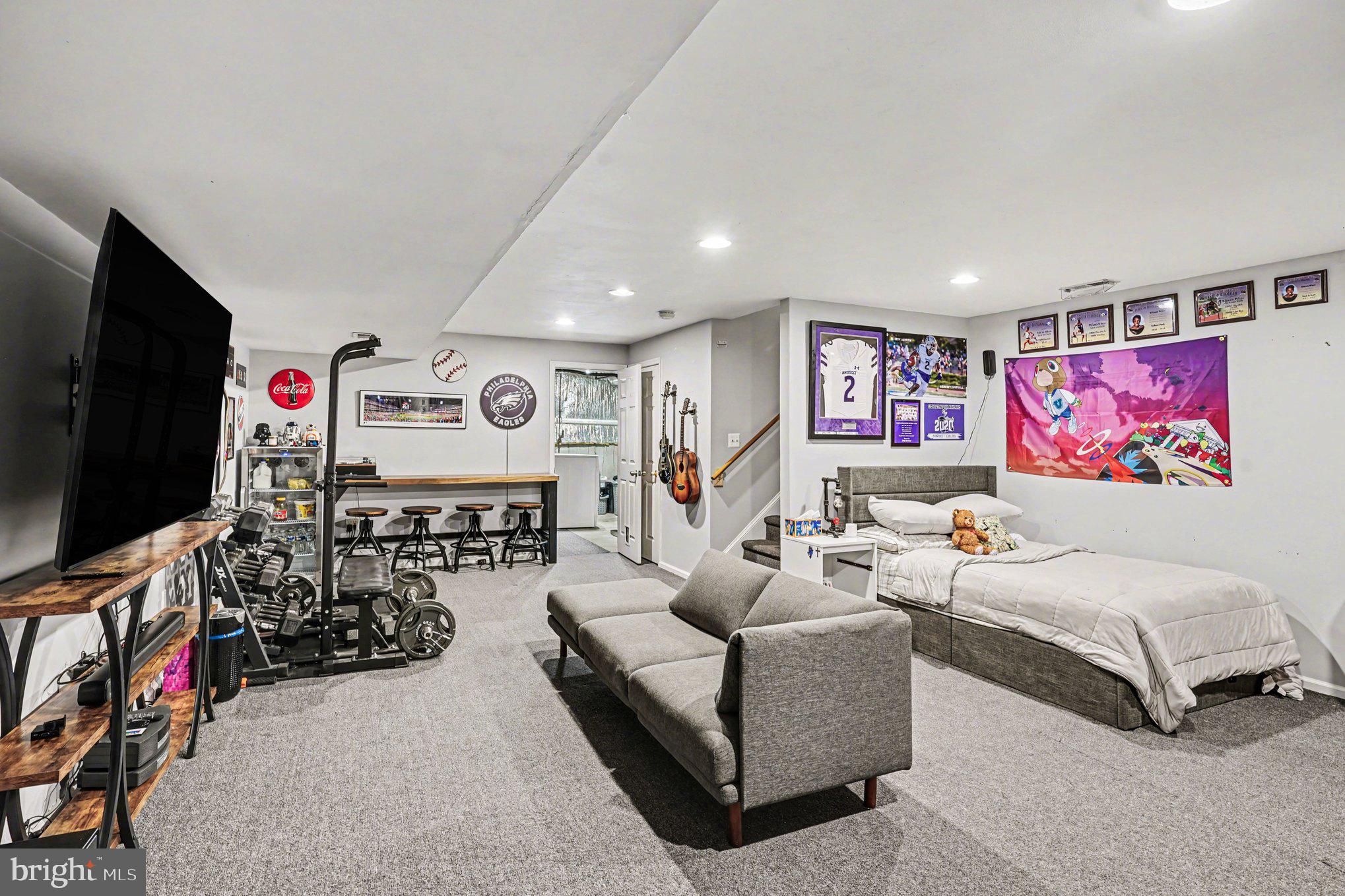 FOX RIDGE - Residential