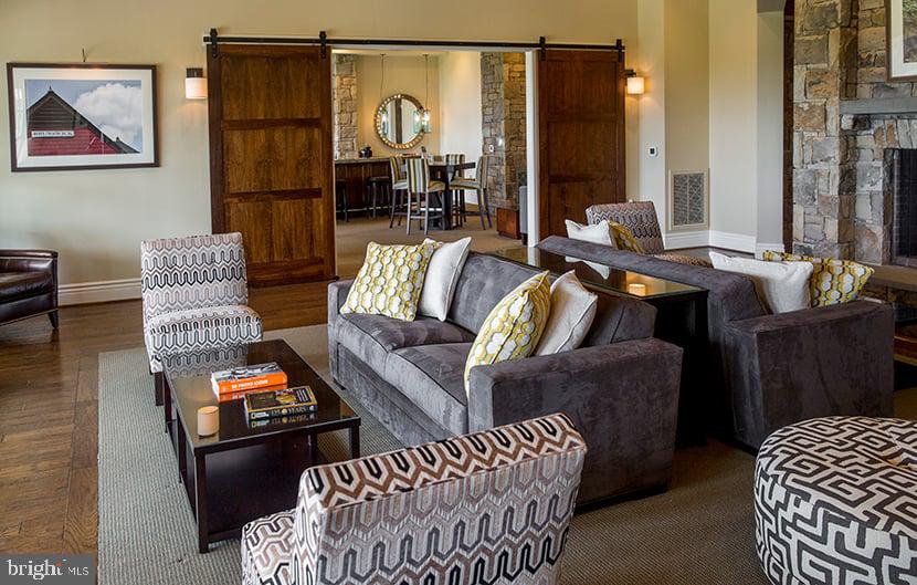 BRUNSWICK CROSSING - Residential