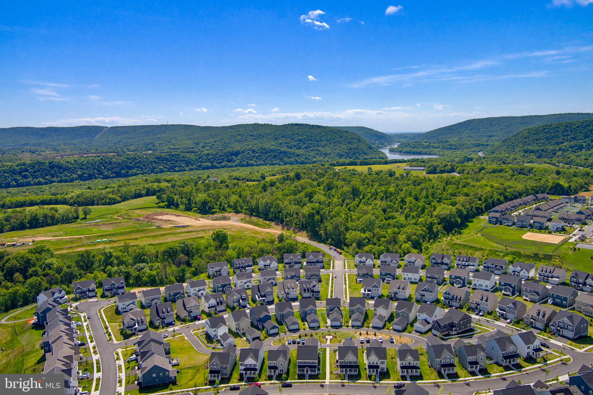 BRUNSWICK CROSSING - Residential