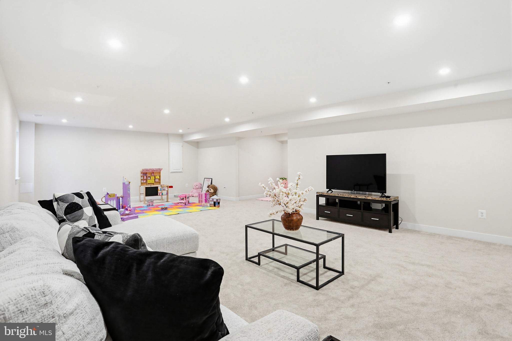 BRUNSWICK CROSSING - Residential