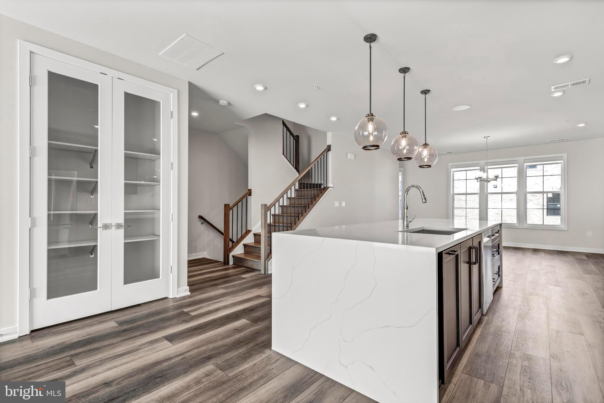 7463 BACKETT WOOD TERRACE 1214