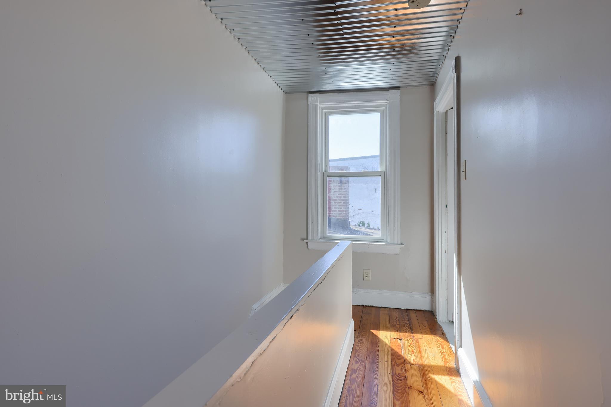 LANCASTER SOUTH END - Residential