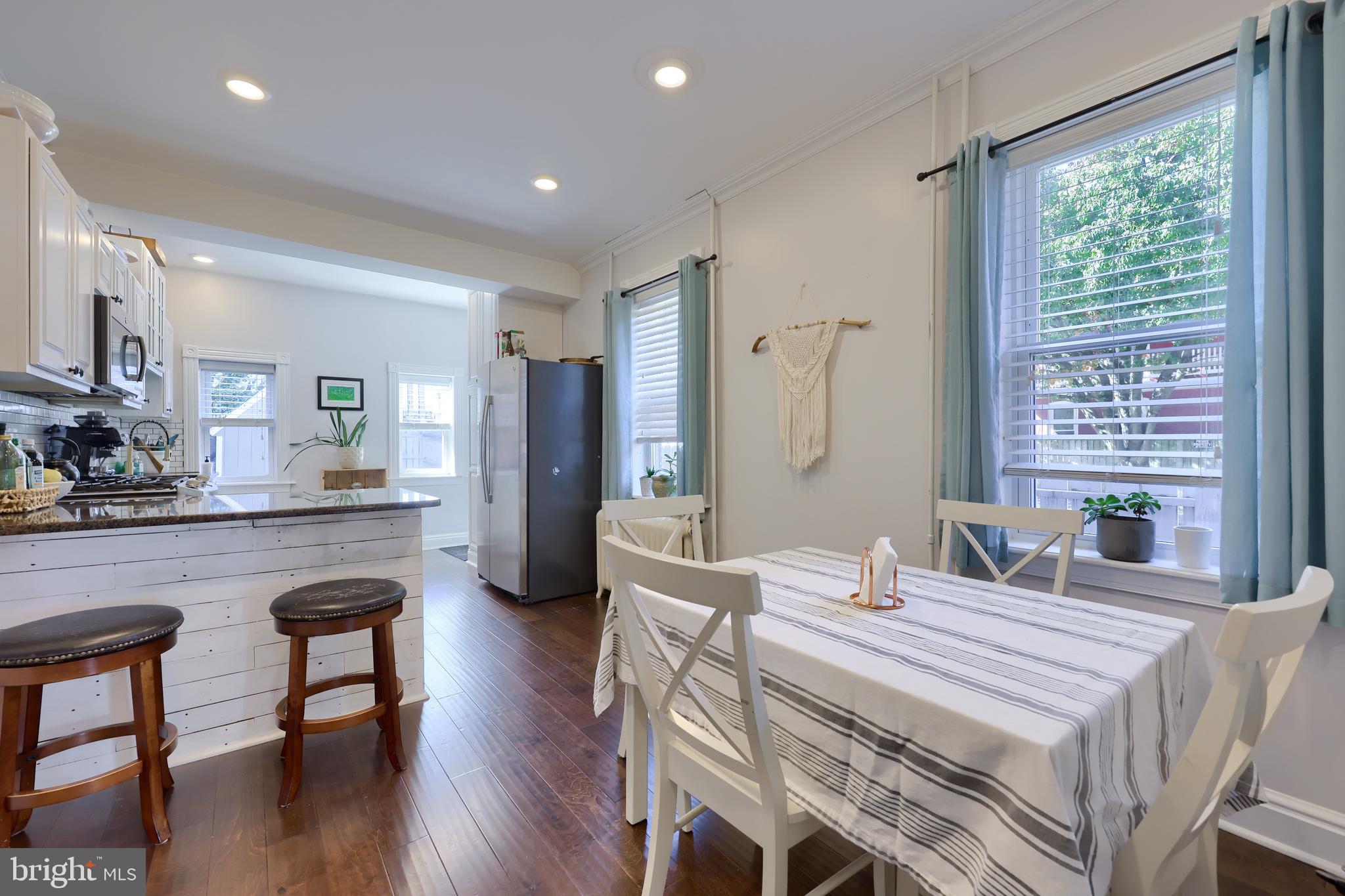 LANCASTER SOUTH END - Residential