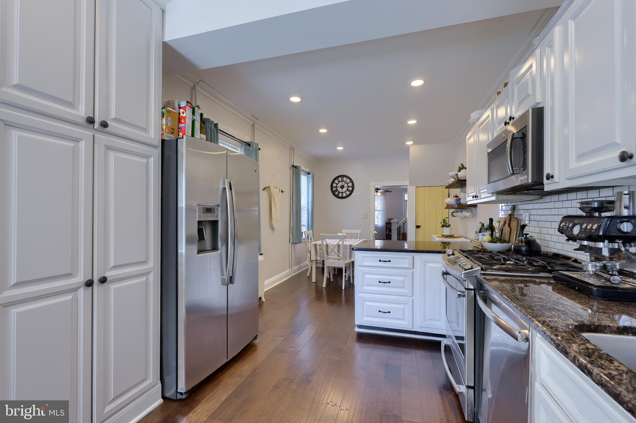 LANCASTER SOUTH END - Residential