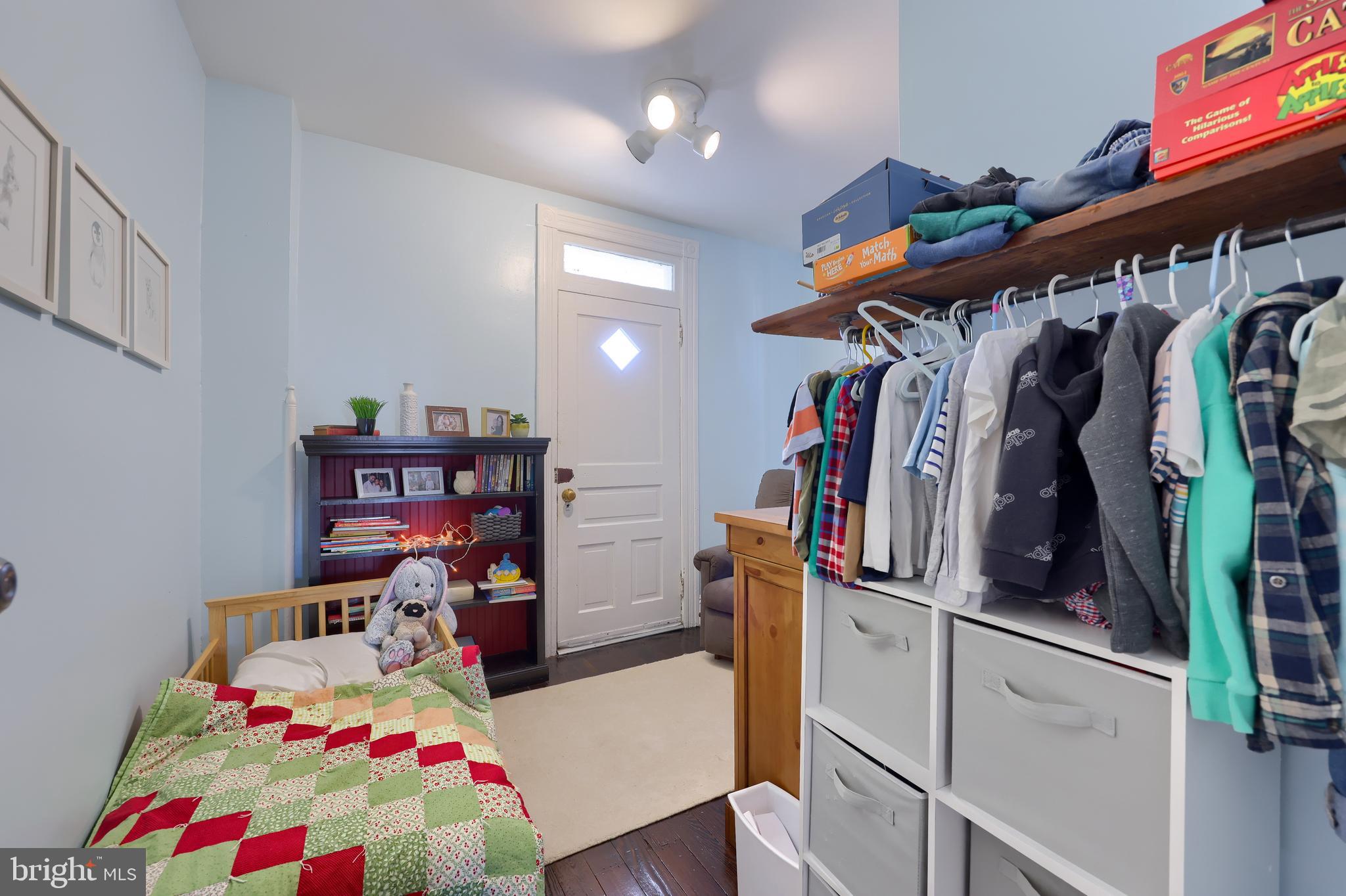 LANCASTER SOUTH END - Residential