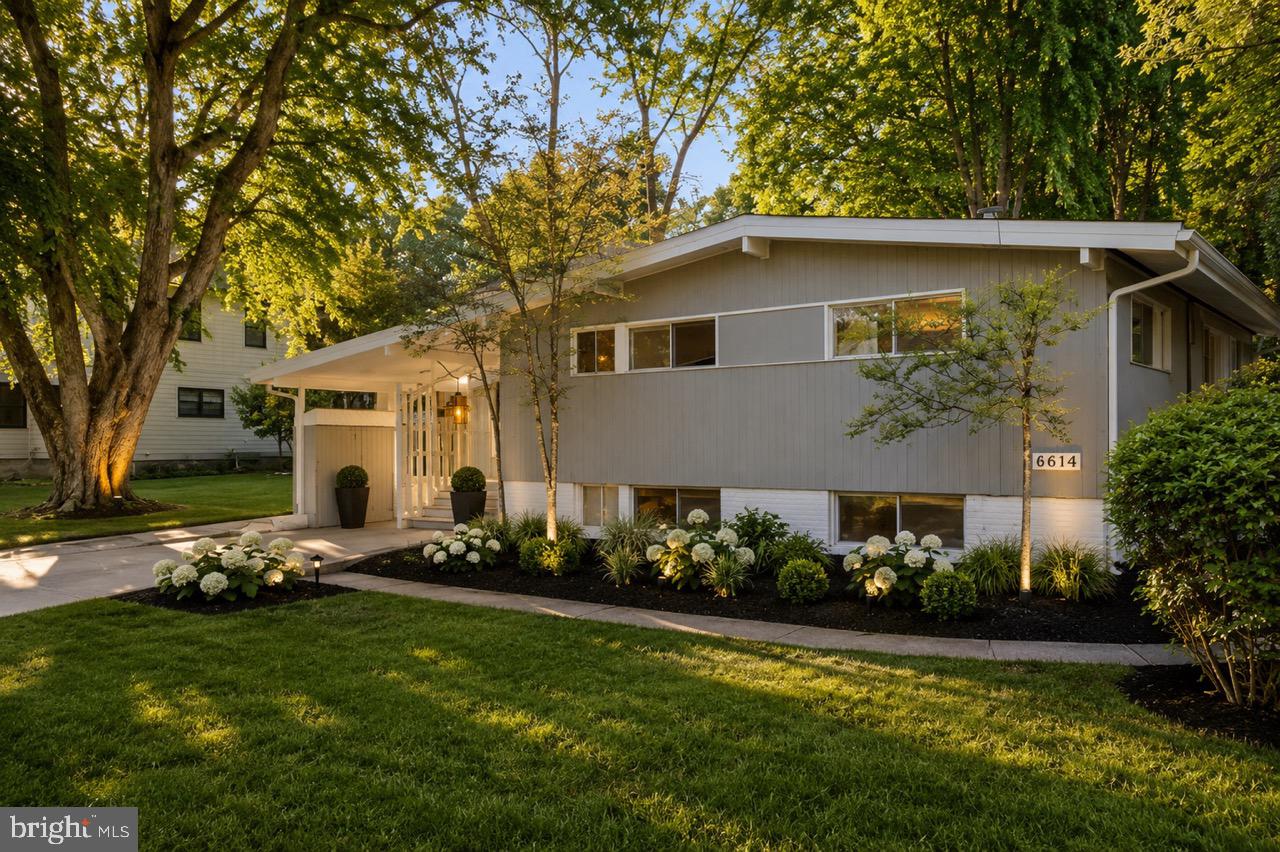 6614 MELODY LANE