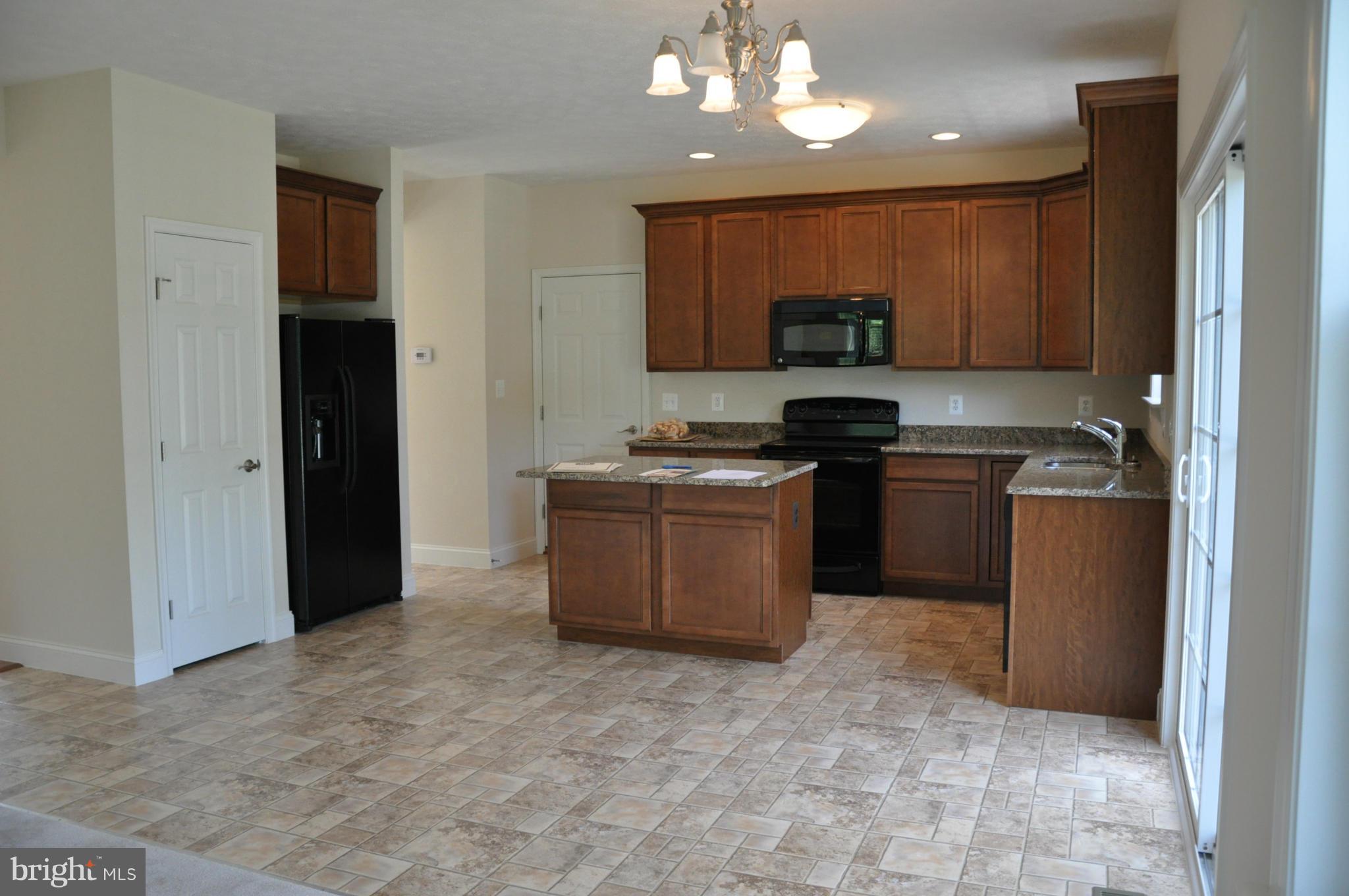 CROSSING AT RIVERSIDE FARMS - Residential