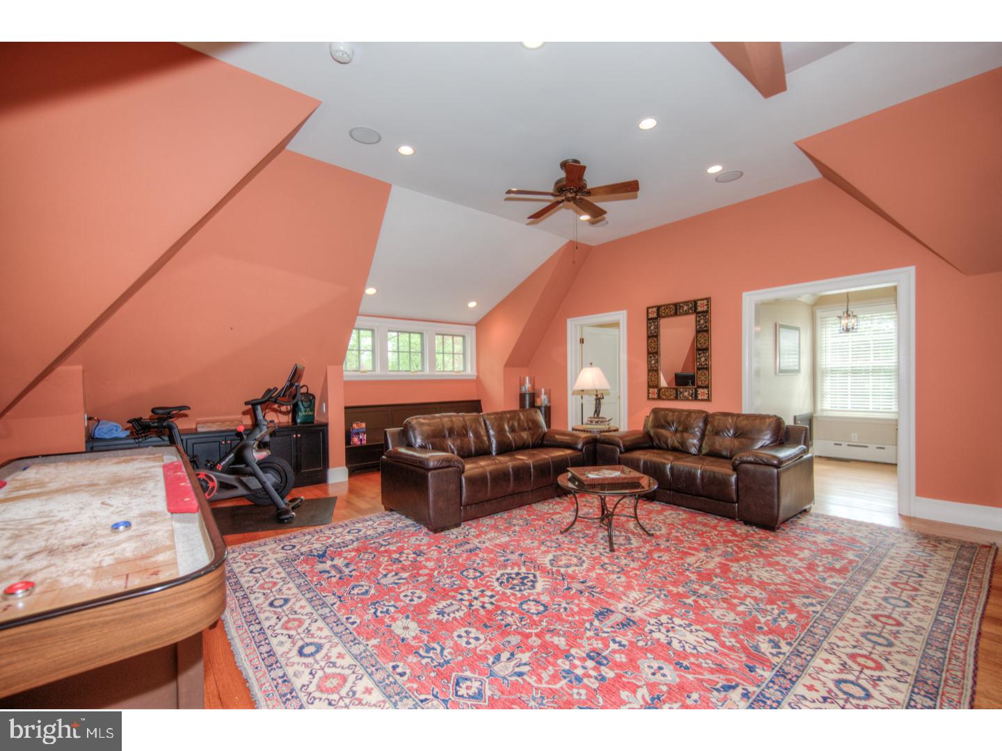 SOUTH WAYNE - Residential