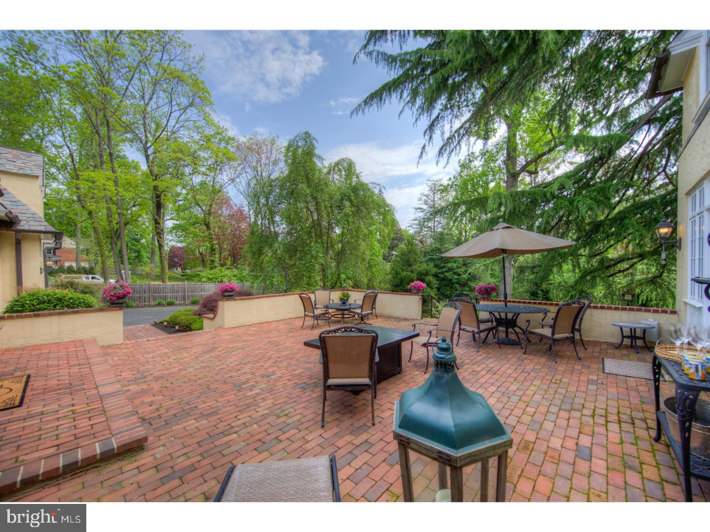 SOUTH WAYNE - Residential