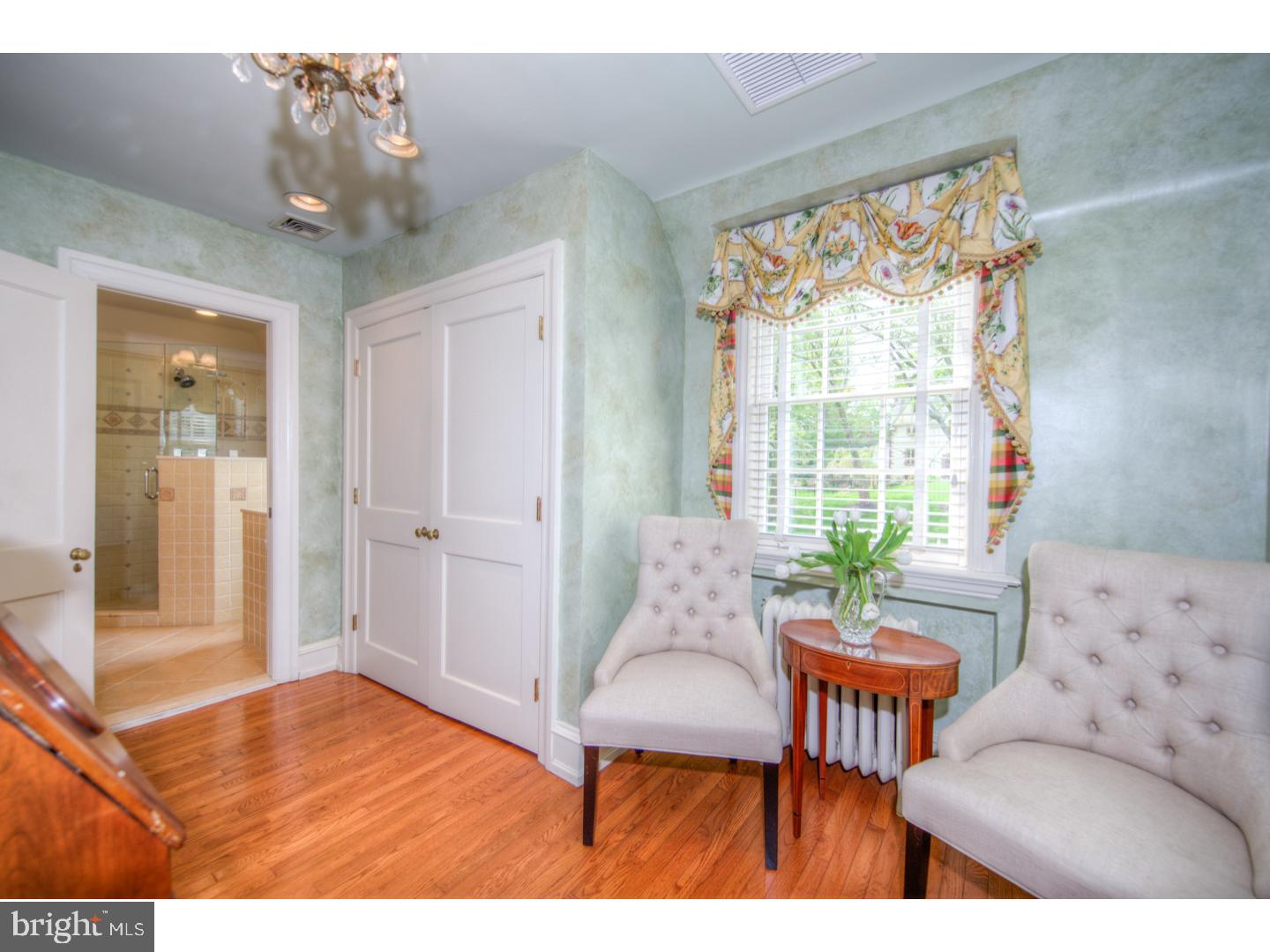 SOUTH WAYNE - Residential