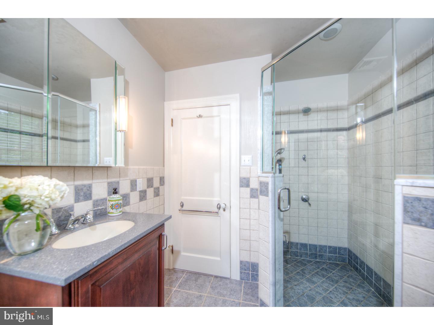 SOUTH WAYNE - Residential
