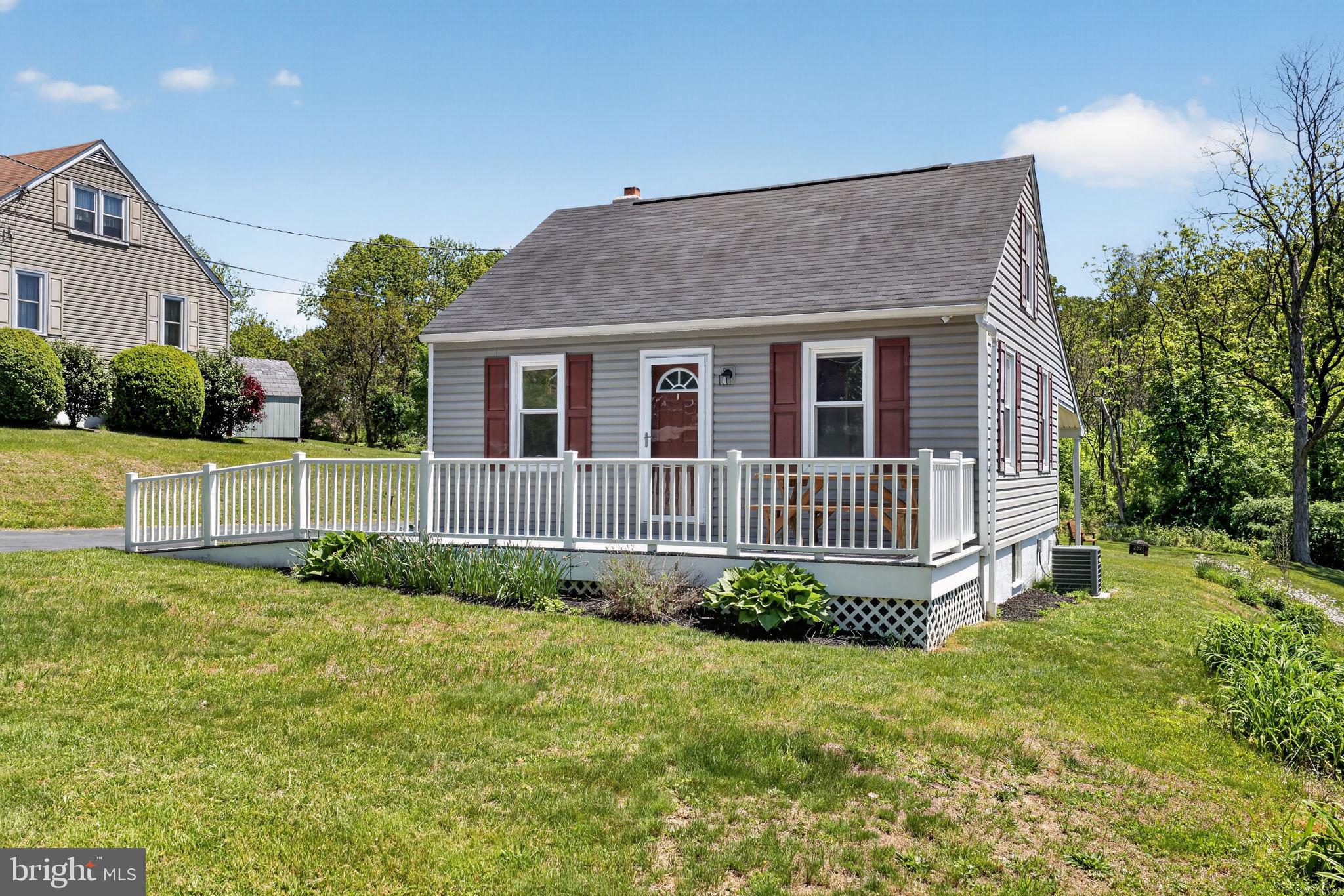 905 ENGLESVILLE HILL ROAD