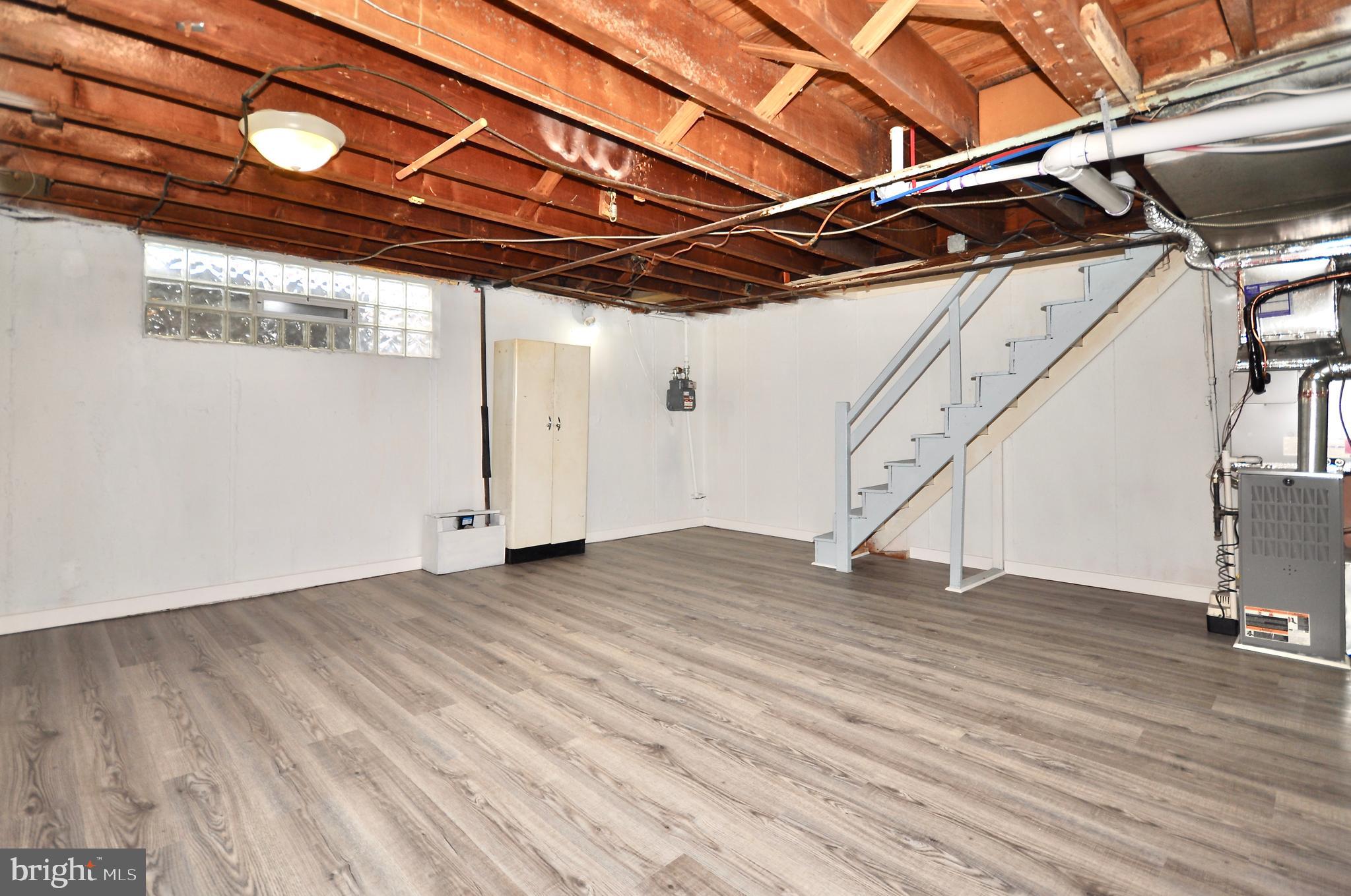 JUNIATA - Residential