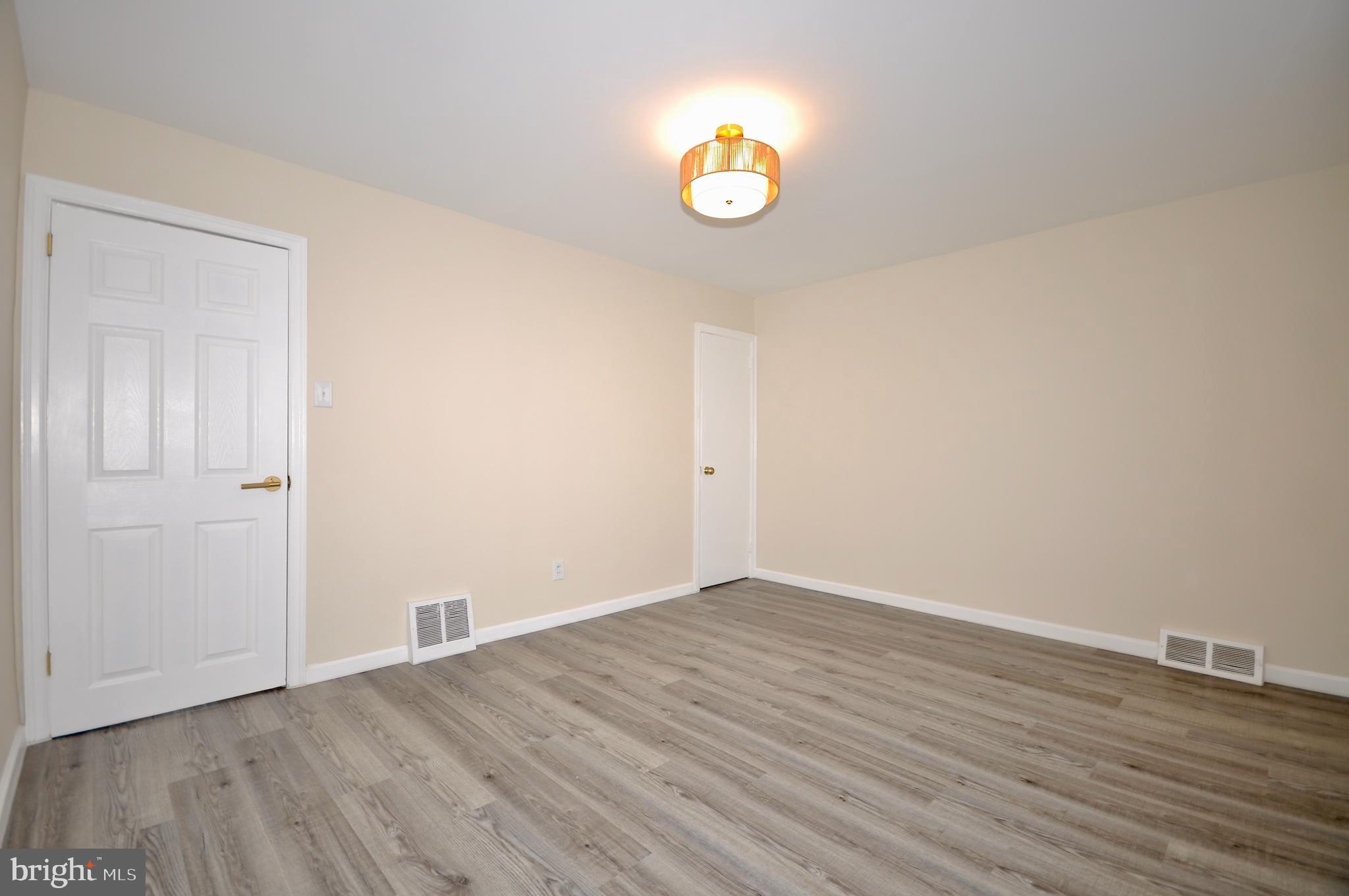 JUNIATA - Residential