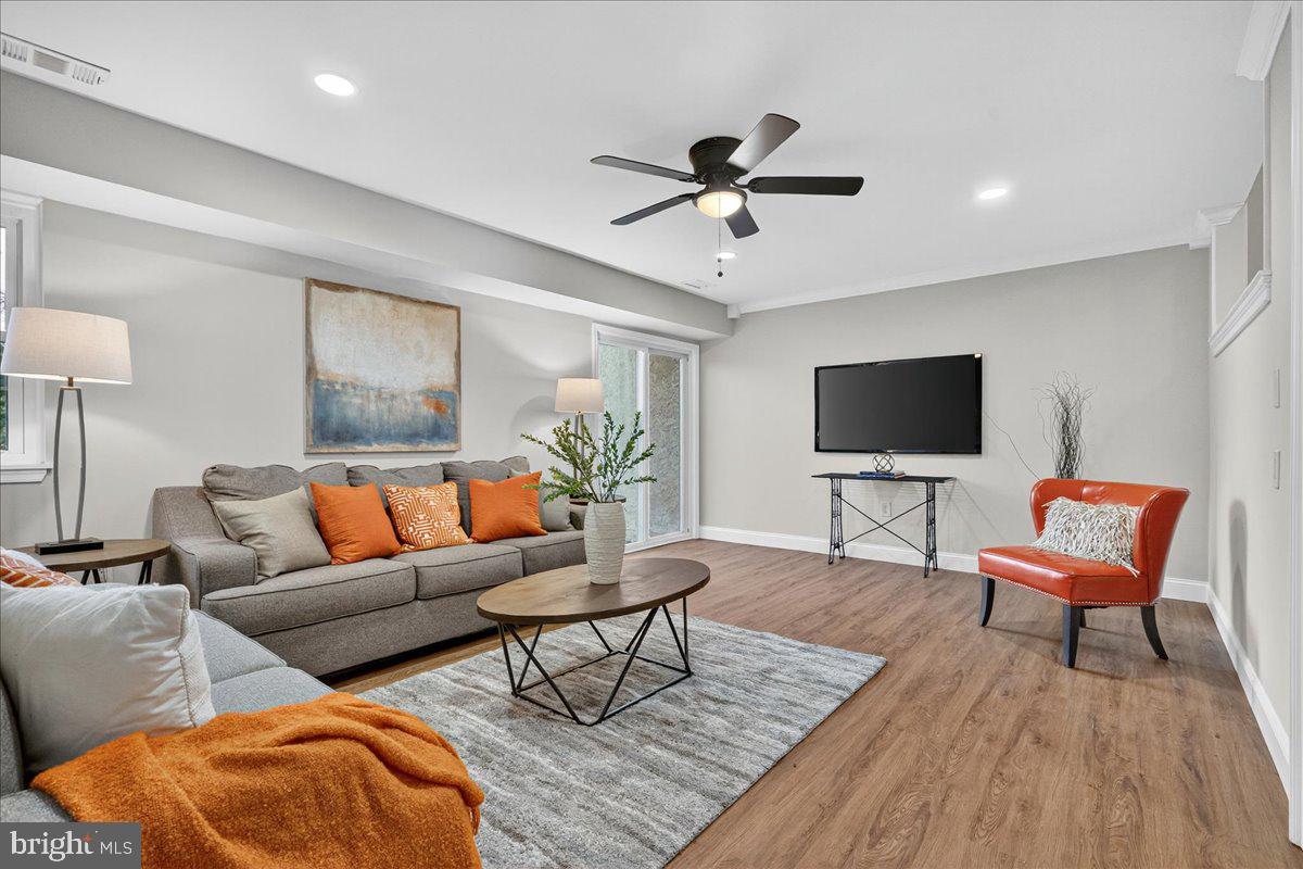 APPLE HILL - Residential