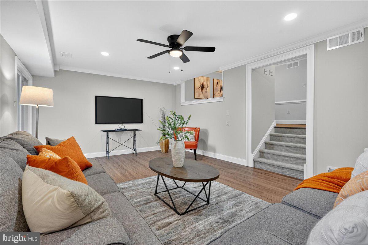 APPLE HILL - Residential