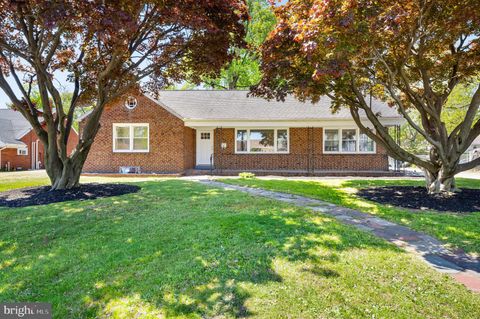 21 S OAKLAND AVENUE RUNNEMEDE NJ 08078