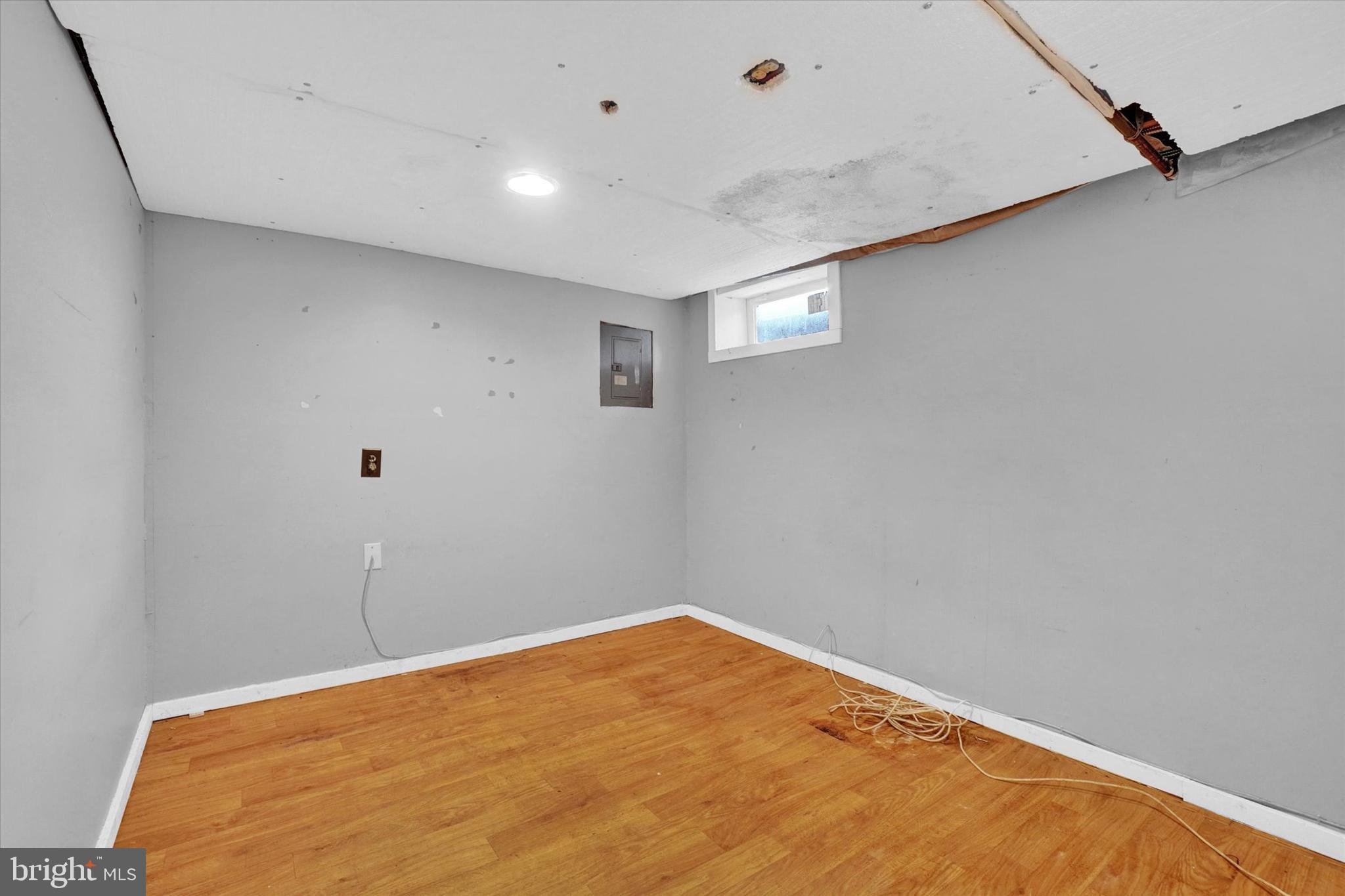 ELMWOOD - Residential