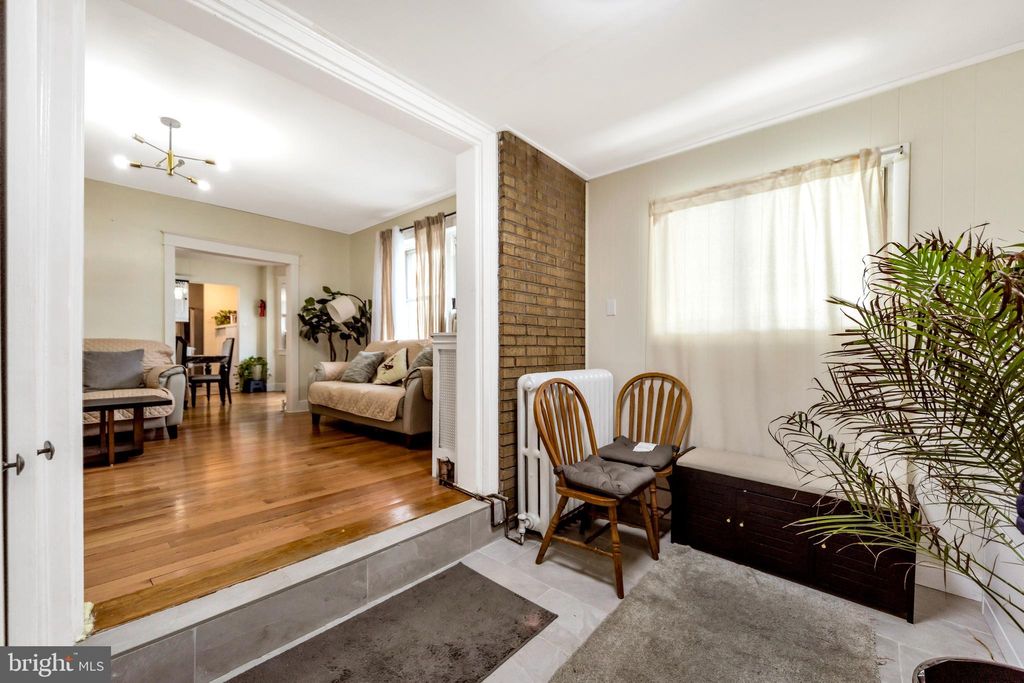 Photo of 512 Fairfield Avenue, UPPER DARBY, PA 19082 (MLS # PADE2092972)