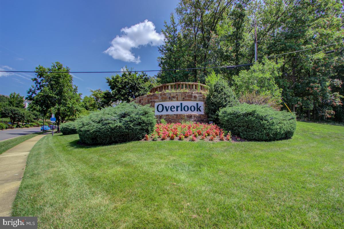 OVERLOOK - Residential