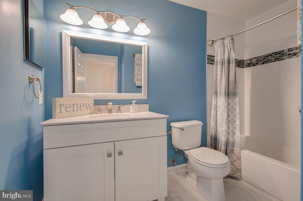 OVERLOOK - Residential