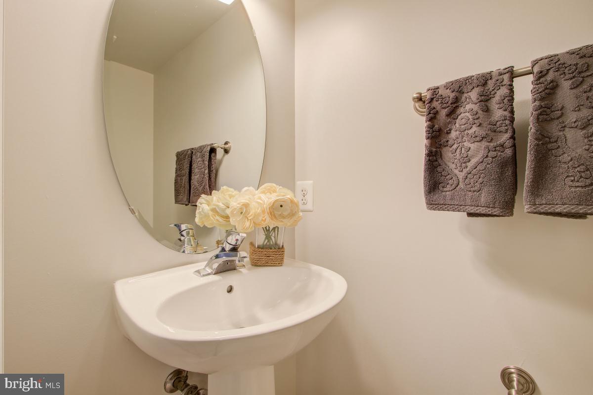 OVERLOOK - Residential