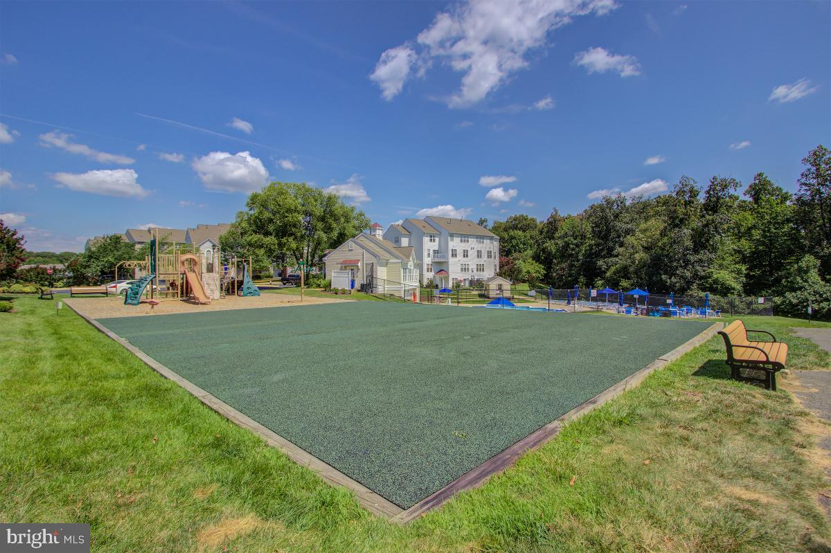 OVERLOOK - Residential