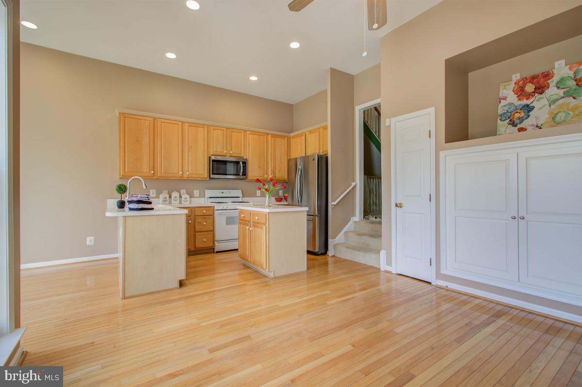 OVERLOOK - Residential