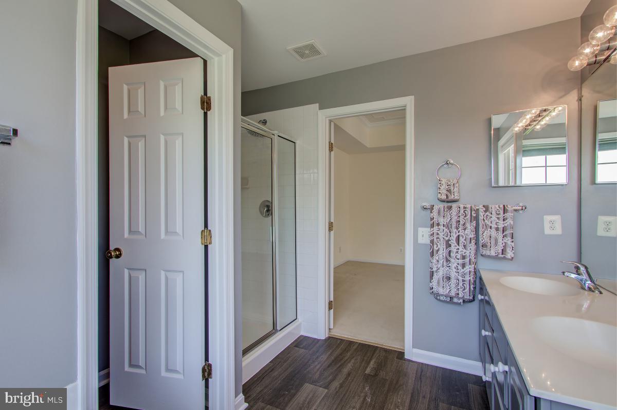 OVERLOOK - Residential