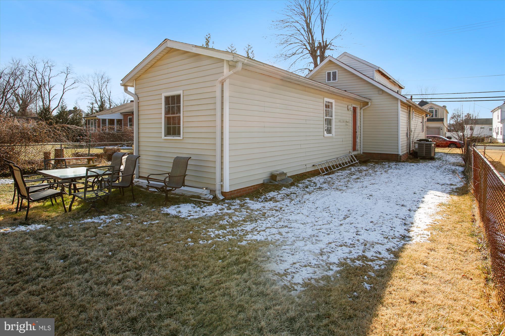 ENGLESIDE - Residential