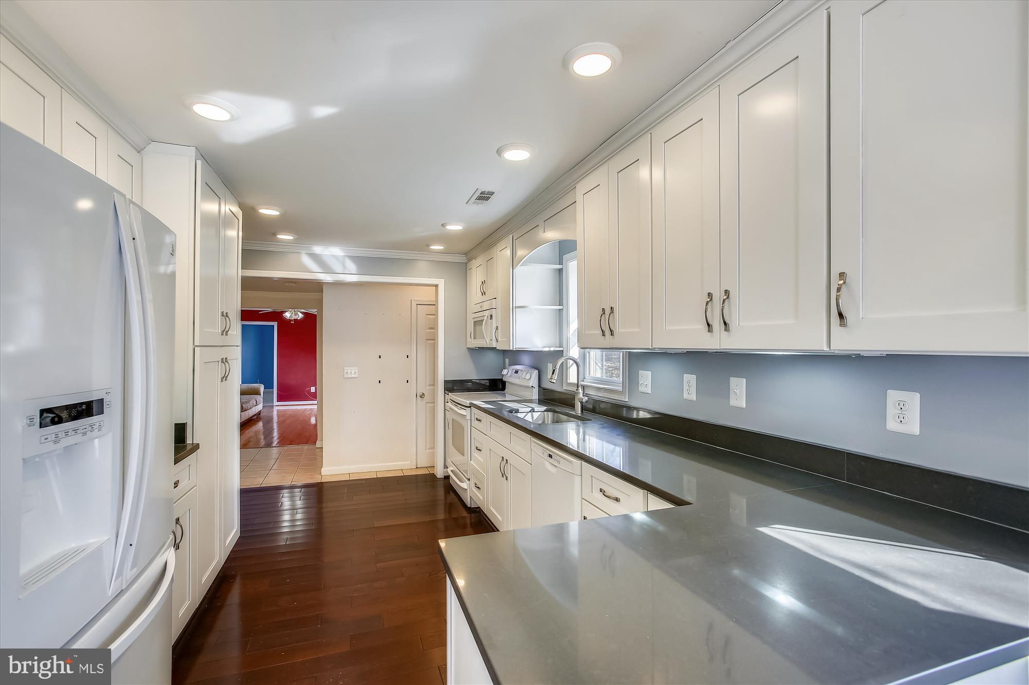 ENGLESIDE - Residential