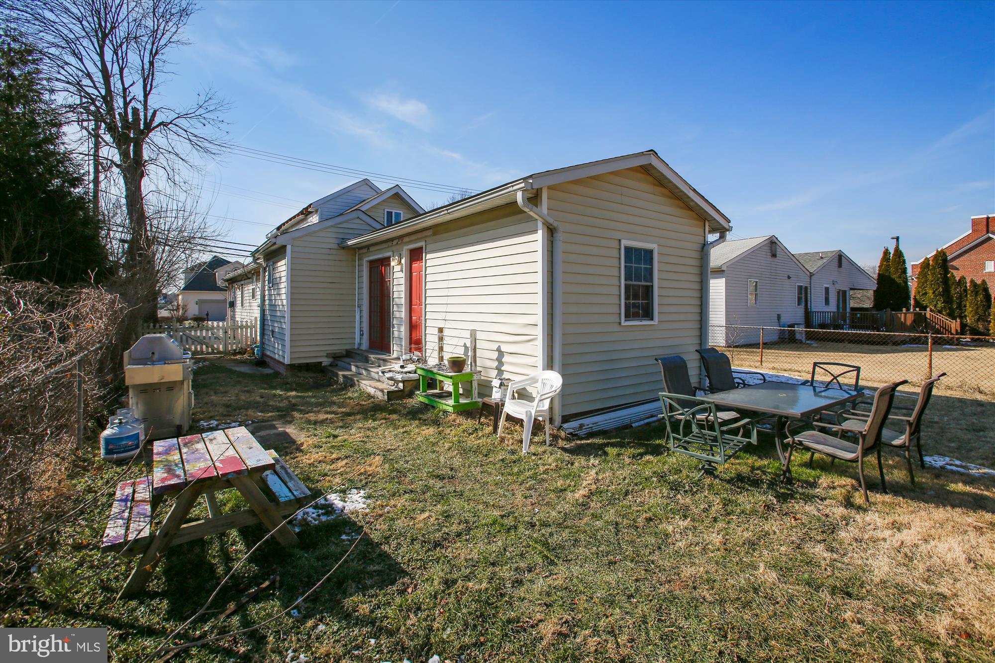 ENGLESIDE - Residential