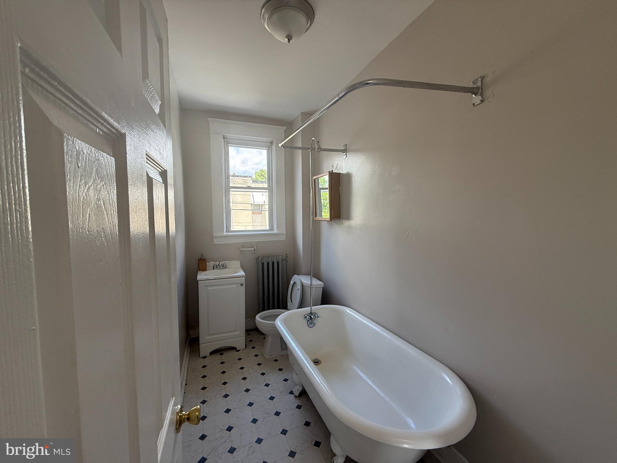 BIDDLE STREET - Residential