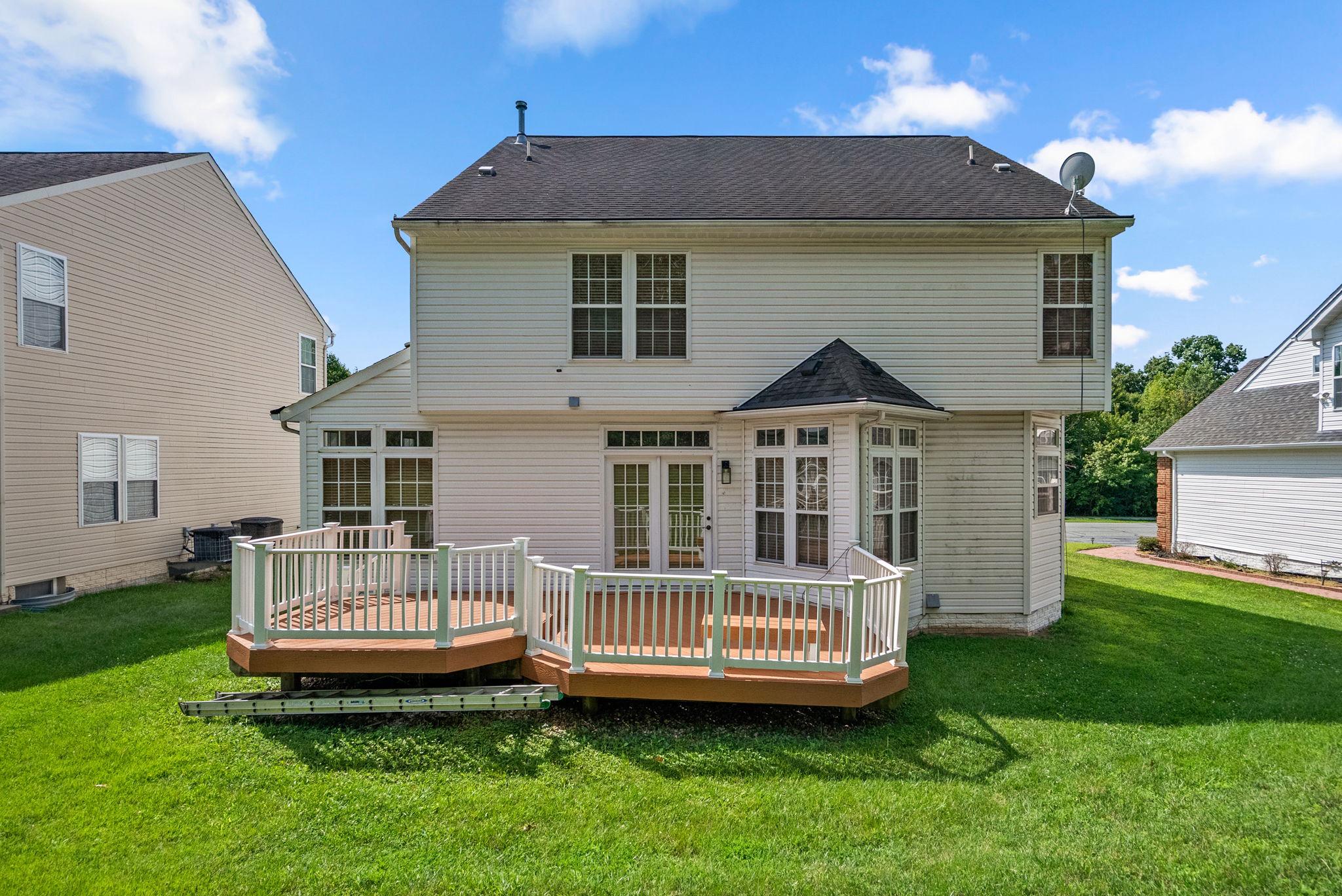4304 MEDALLION DRIVE