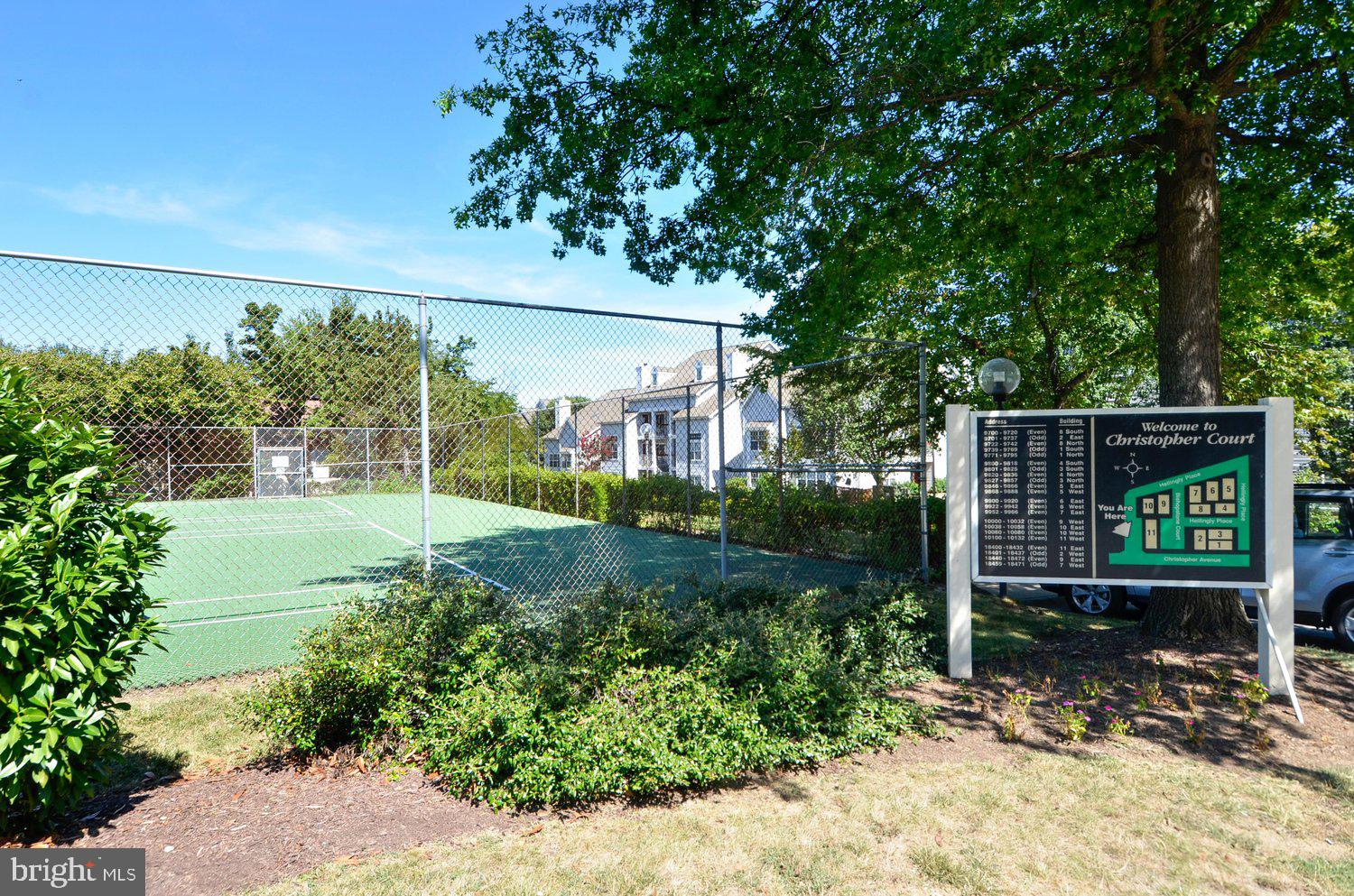 CHRISTOPHER COURT - Residential