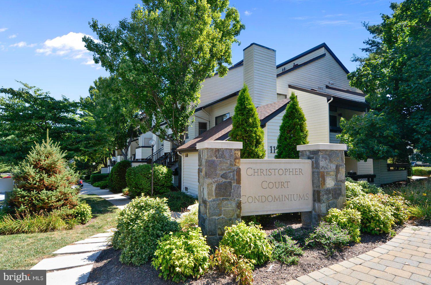 CHRISTOPHER COURT - Residential