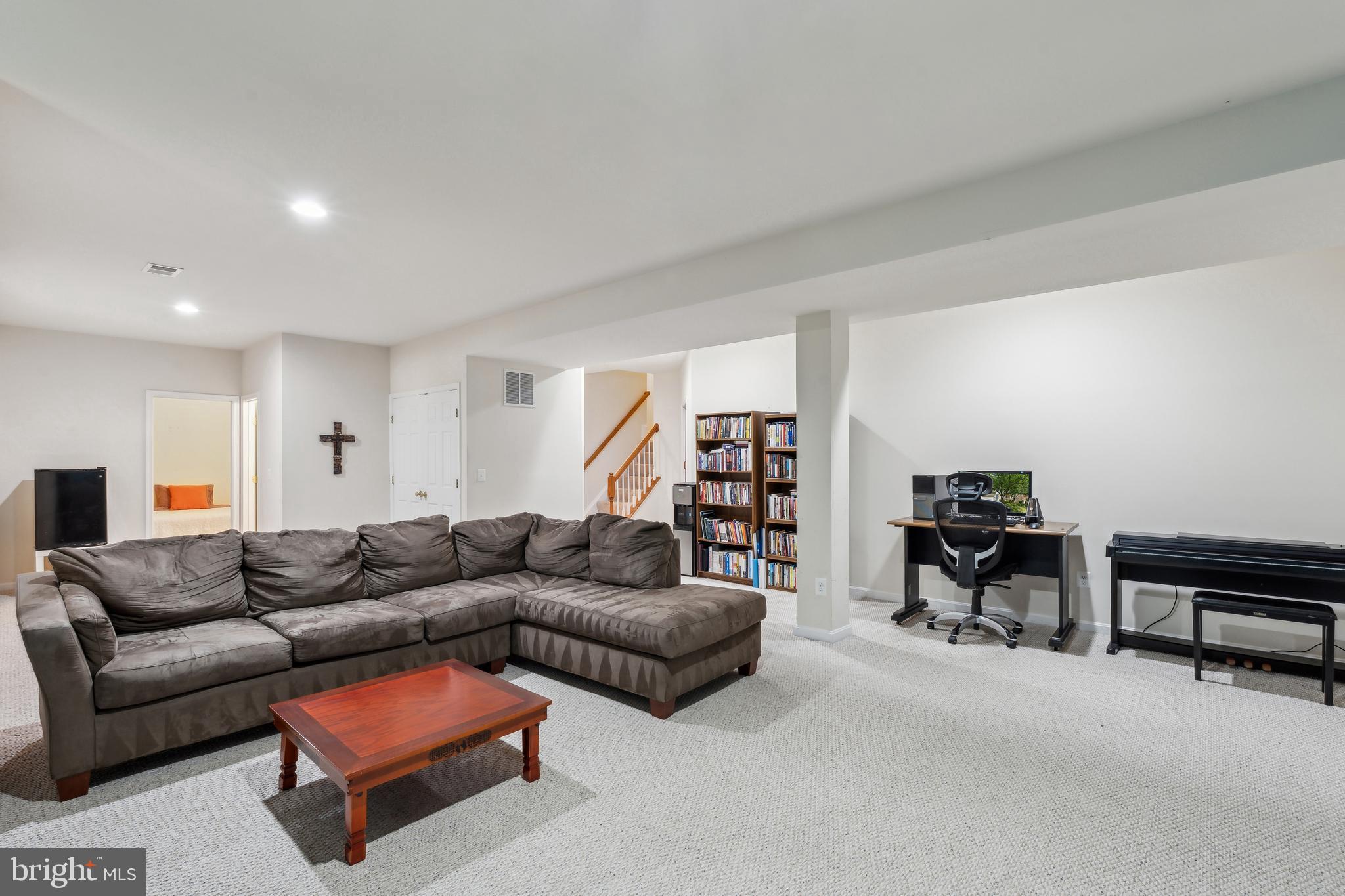 HOPEWELLS LANDING - Residential