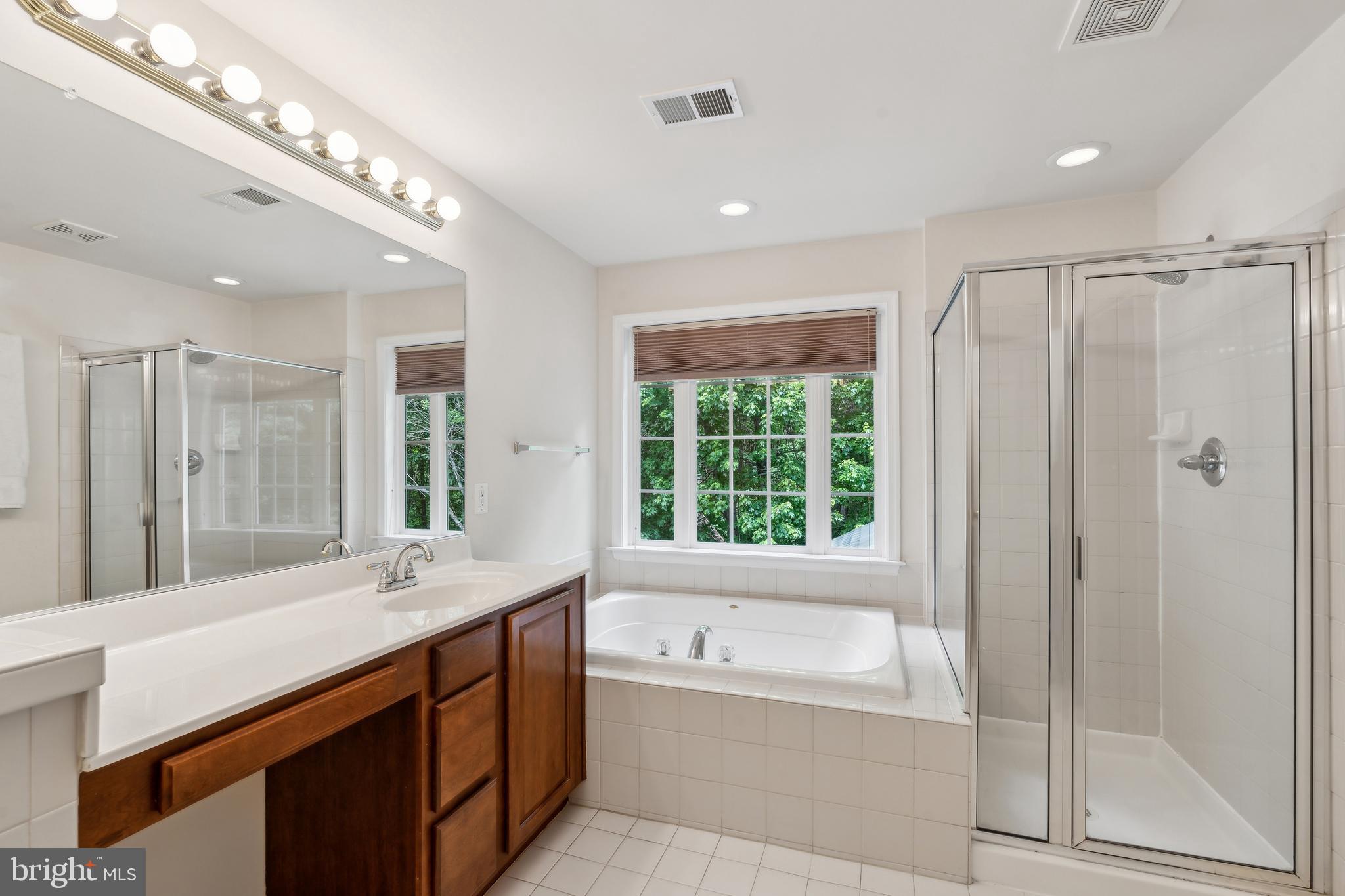 HOPEWELLS LANDING - Residential