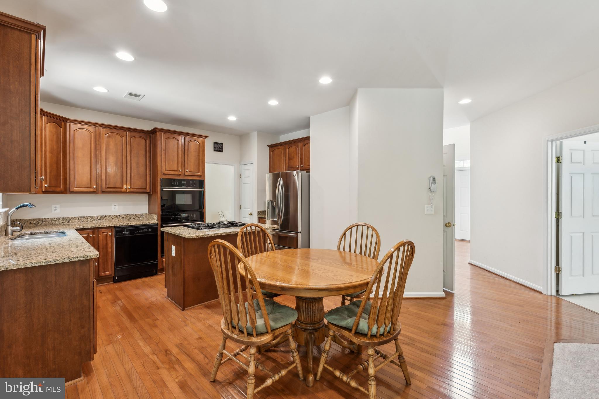 HOPEWELLS LANDING - Residential