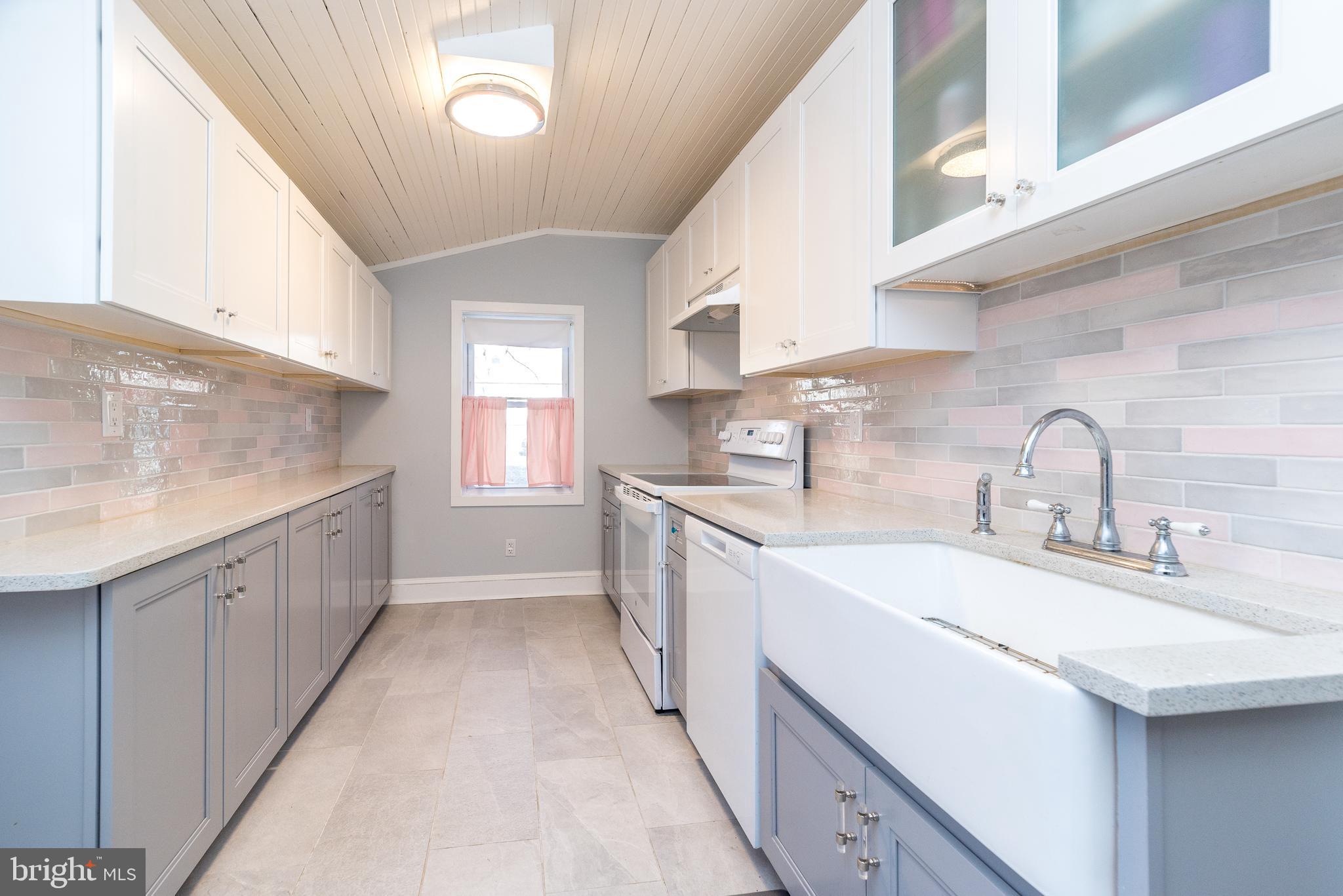 TREVOSE HGTS - Residential