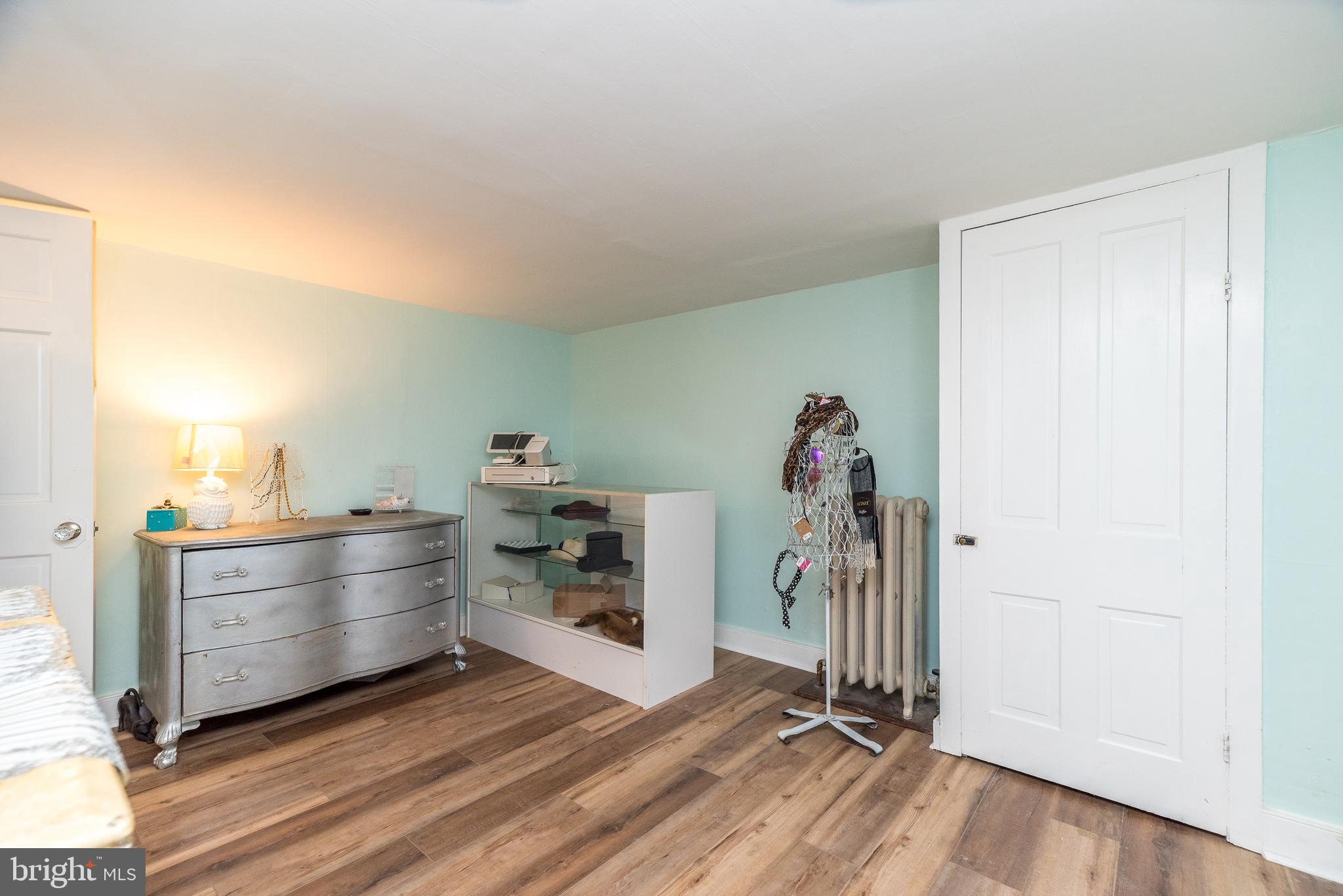 TREVOSE HGTS - Residential