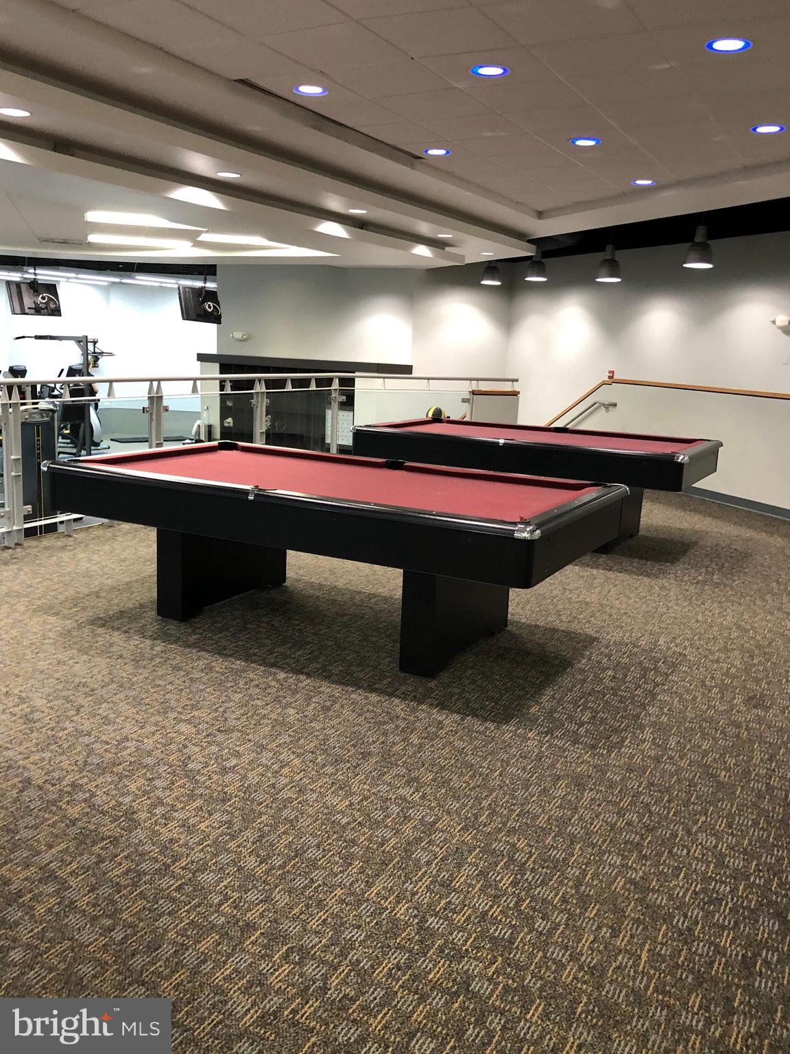 RIVER PLACE EAST - Residential Lease