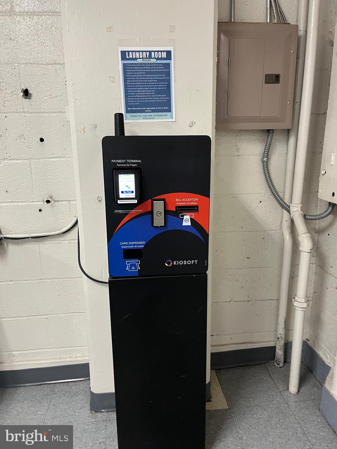 RIVER PLACE EAST - Residential Lease