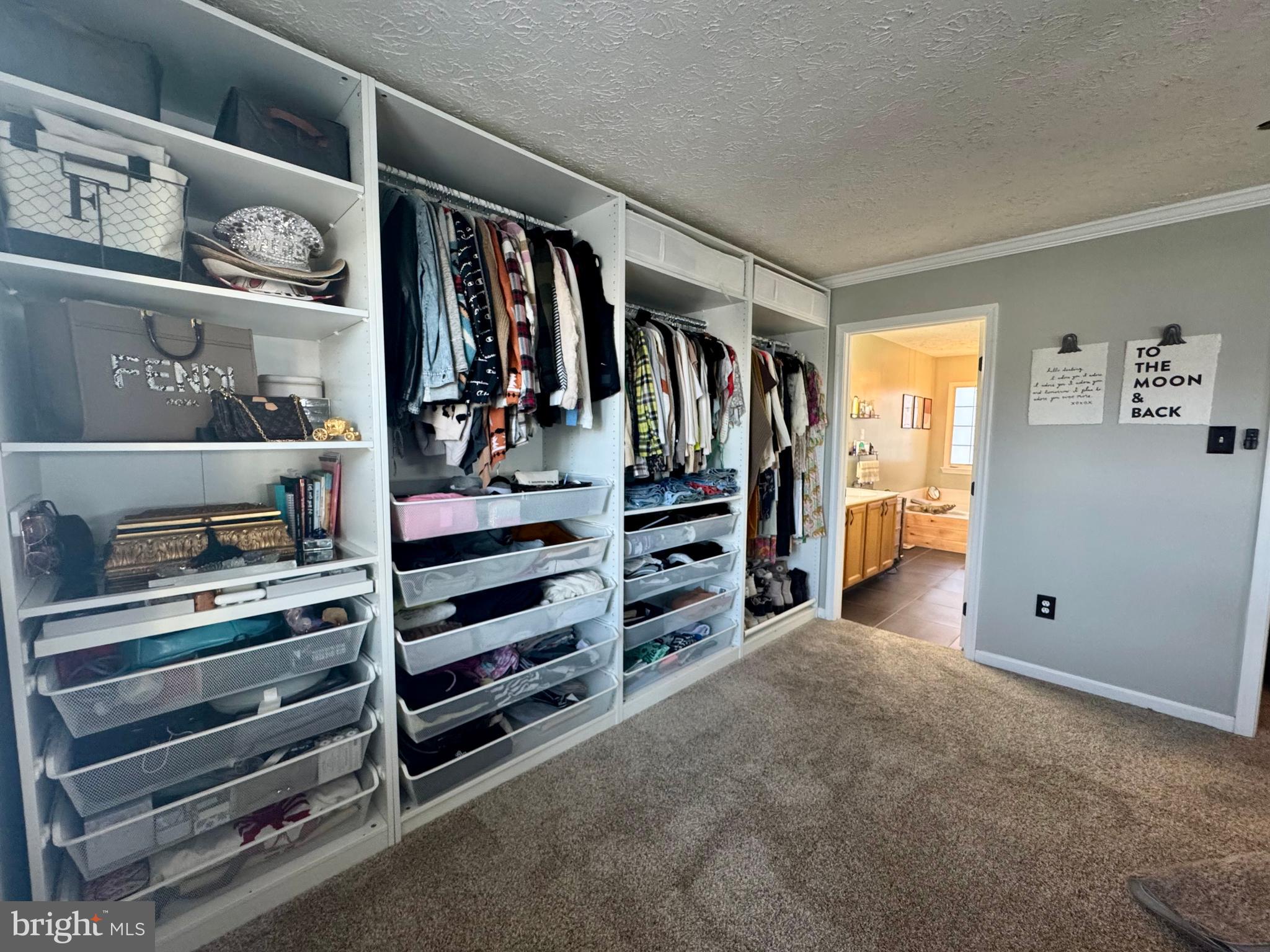 BEACON POINT - Residential