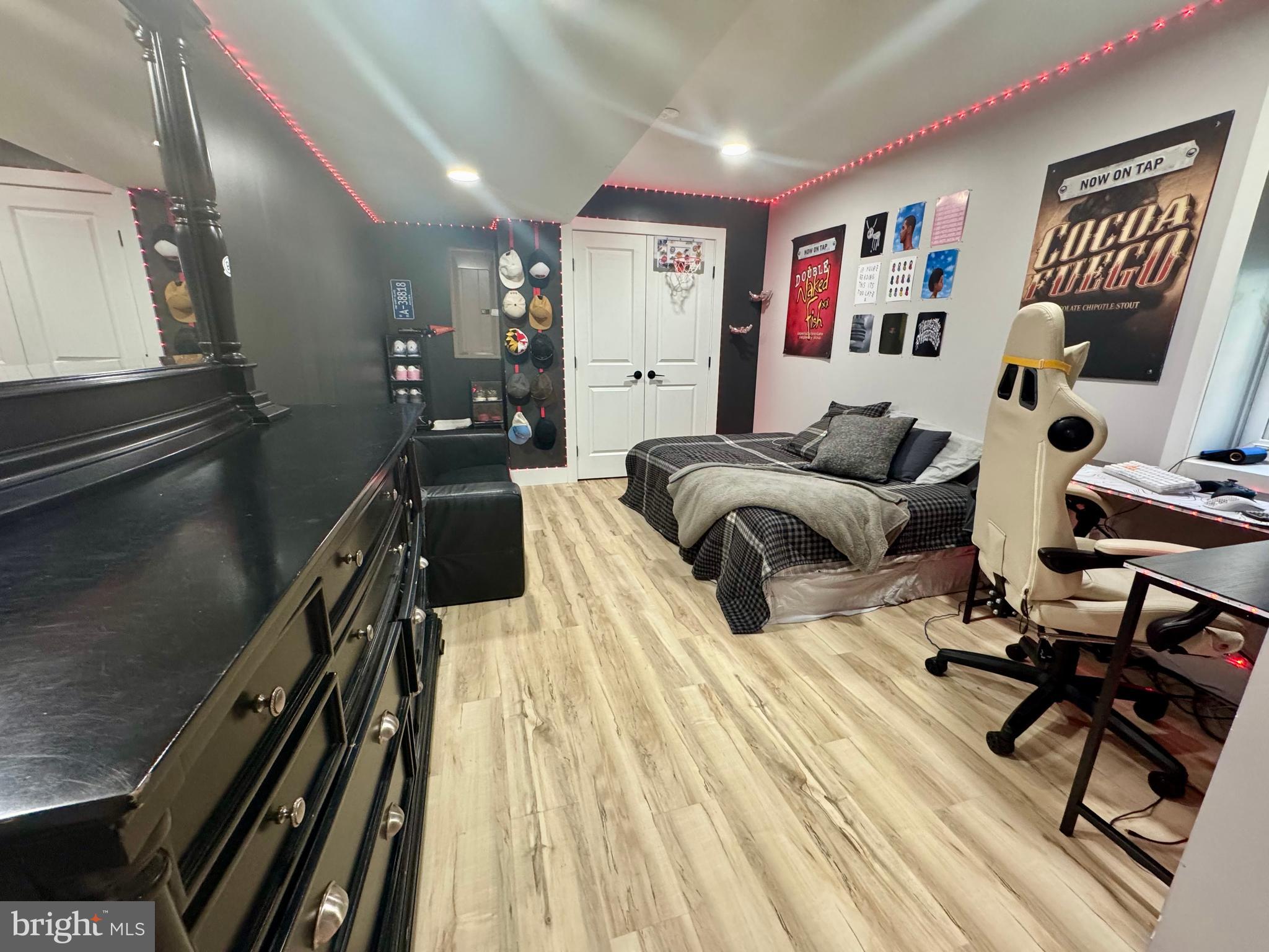 BEACON POINT - Residential