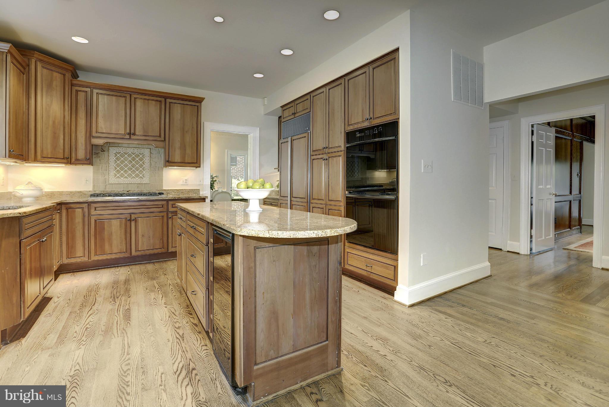 WESTMORELAND HILLS - Residential