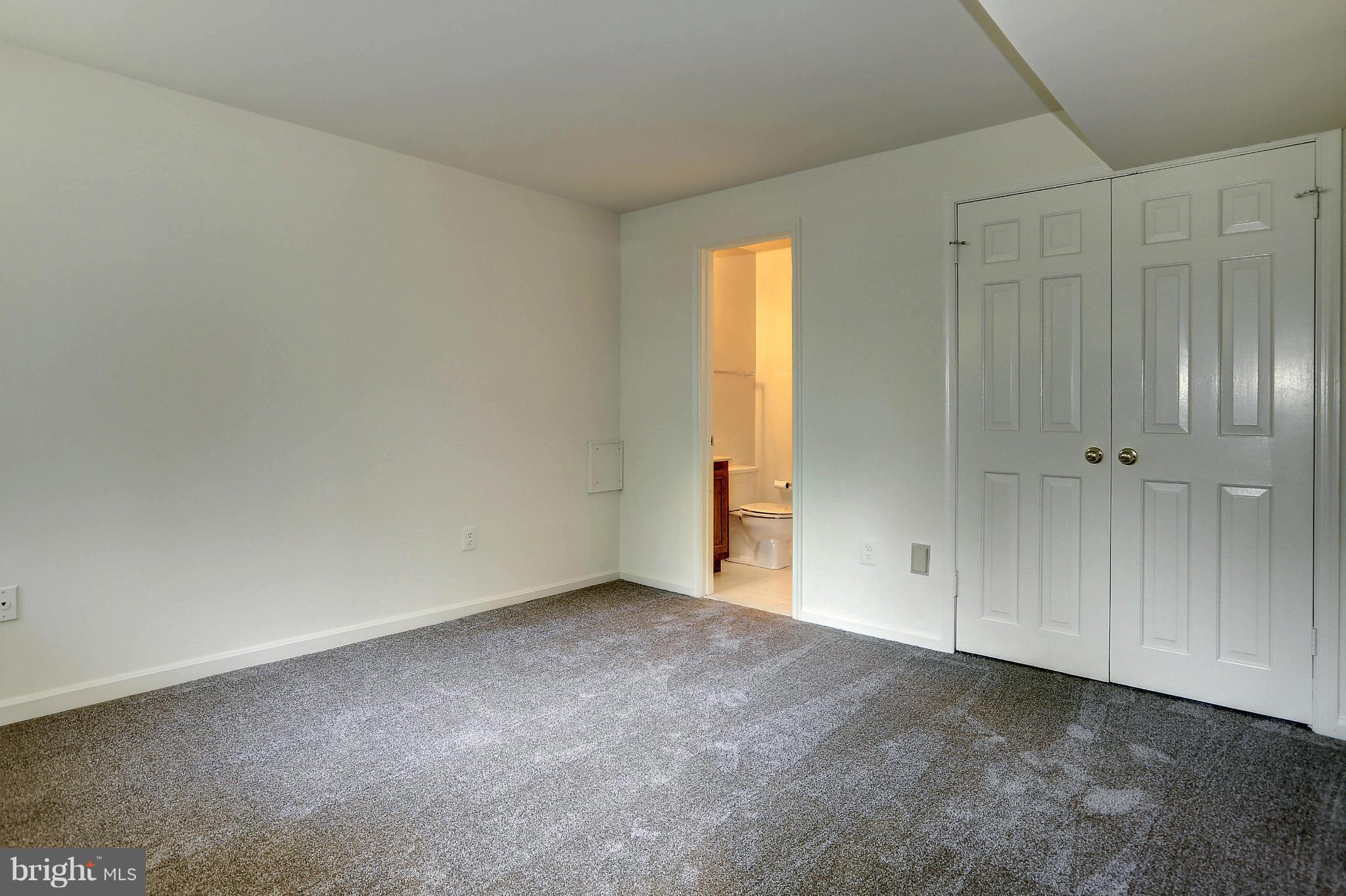 WESTMORELAND HILLS - Residential